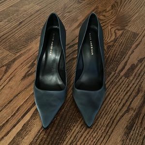 Good American 9.5 green satin heels. Excellent shape. 3.75” heel